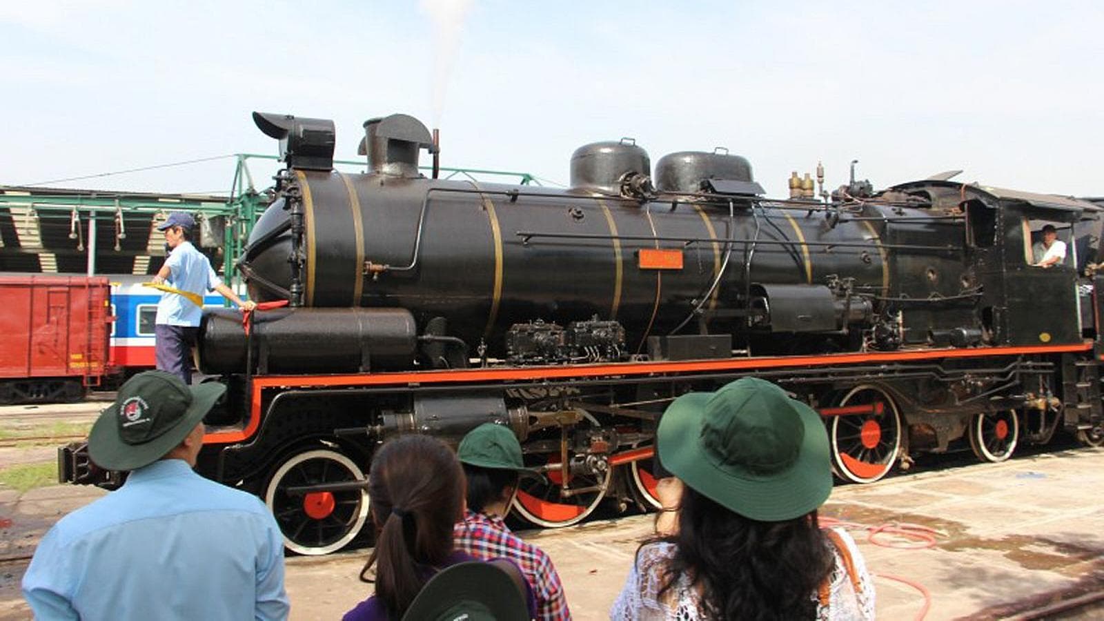 Revolution Express Steam Train Locomotive